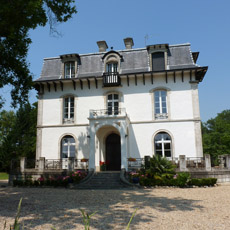 French Character Homes - Picture Gallery