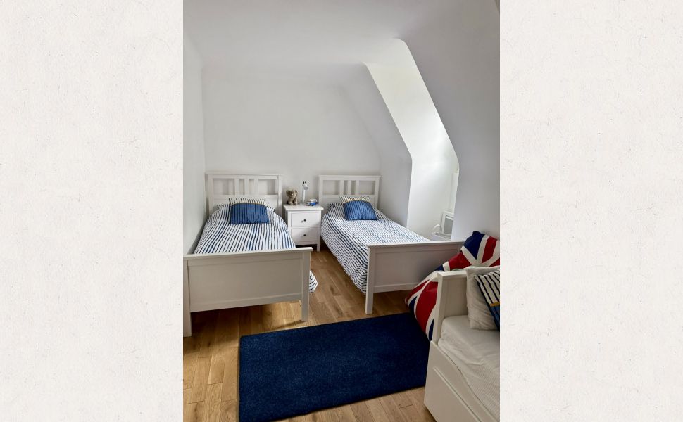 Charmant Néo-Béarnaise de 4 Chambres avec Vue Panoramique et Piscine