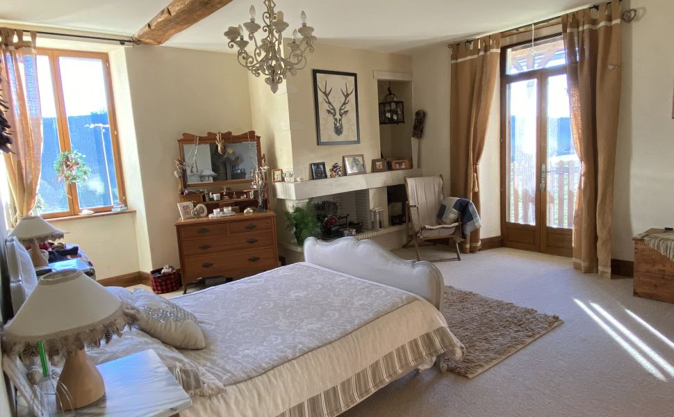 A Delightful Ensemble of Multiple Dwellings in a Beautiful Rural Setting with Pyrenean Views