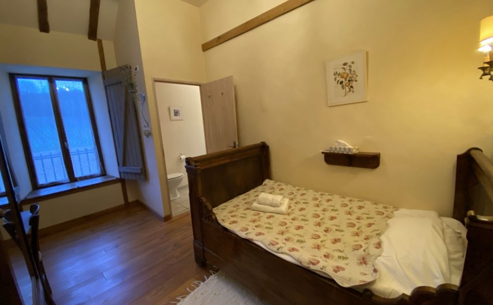 A Delightful Ensemble of Multiple Dwellings in a Beautiful Rural Setting with Pyrenean Views