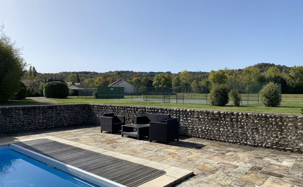 An Elegant Maison de Maître with Tennis Court; Heated Saltwater Pool; Guest Wing & 4 HA
