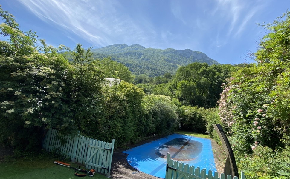 A Deceptively Large & Superbly Renovated Village Property