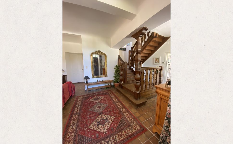 Magnificent 18th Century Maison de Maitre and Coach House with Pool