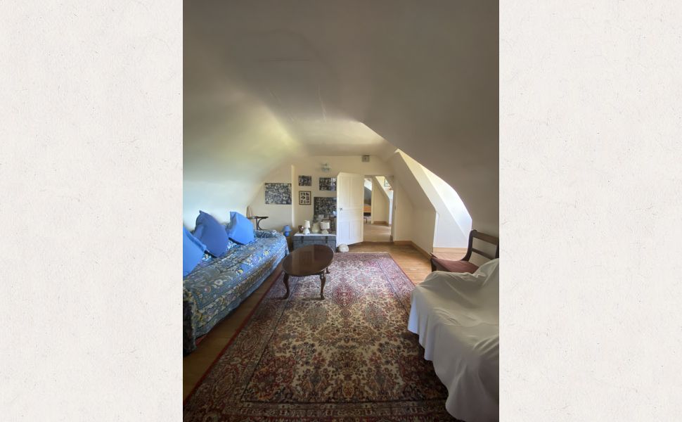 Magnificent 18th Century Maison de Maitre and Coach House with Pool