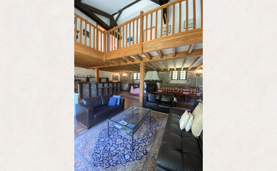 Magnificent 18th Century Maison de Maitre and Coach House with Pool