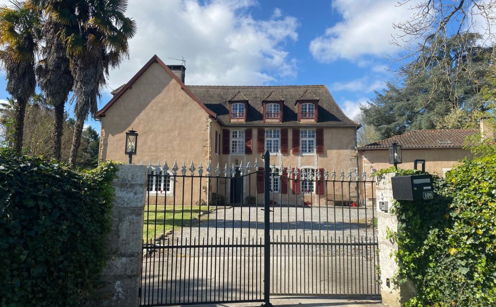 Magnifique Maison de Maître Dans Son Parc Privé Avec Piscine