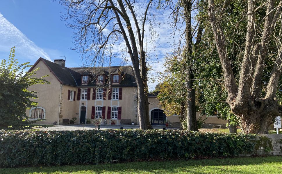 Magnifique Maison de Maître Dans Son Parc Privé Avec Piscine