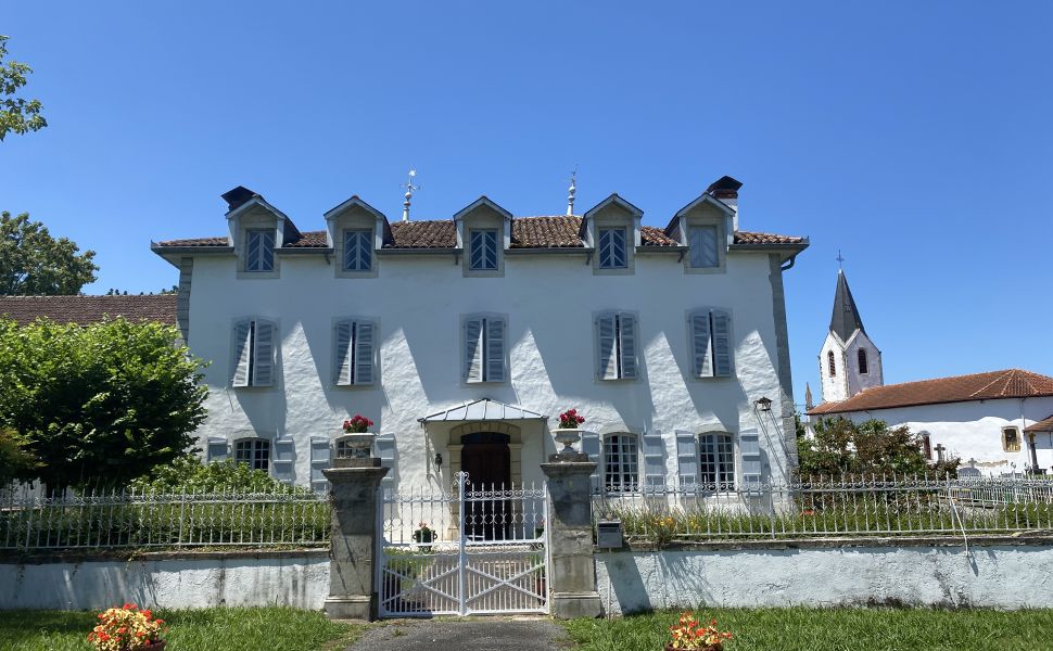 A Historic Maison de Maitre just 45 minutes to Coast  with Excellent B&B Potential