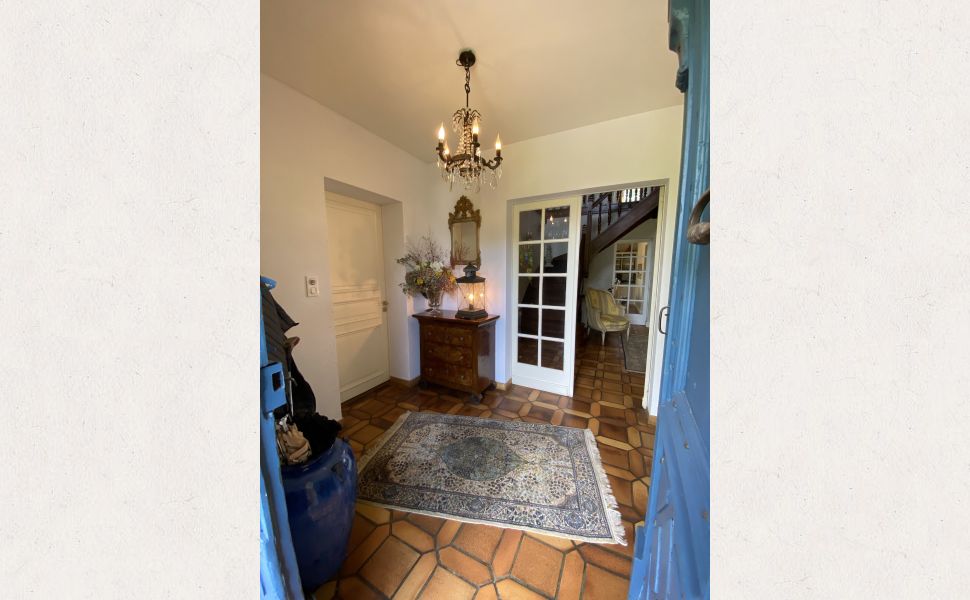 A Beautiful Contemporary Property with Charming Flowery Gardens in Heart of a Lovely Landaise Town
