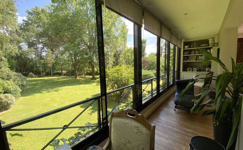 A Beautiful Contemporary Property with Charming Flowery Gardens in Heart of a Lovely Landaise Town