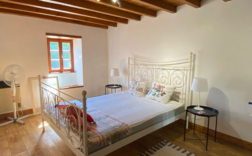 An Enchanting Former Bergerie In Secluded Tranquility With Outstanding Views