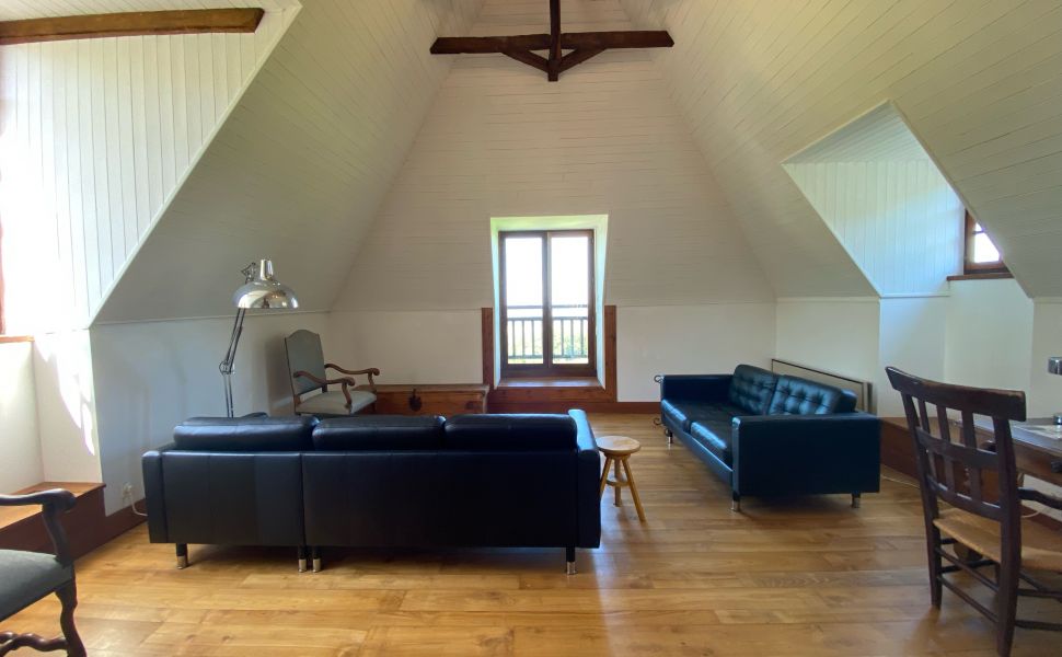 An Enchanting Former Bergerie In Secluded Tranquility With Outstanding Views