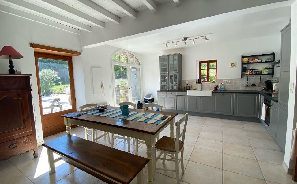 An Enchanting Former Bergerie In Secluded Tranquility With Outstanding Views
