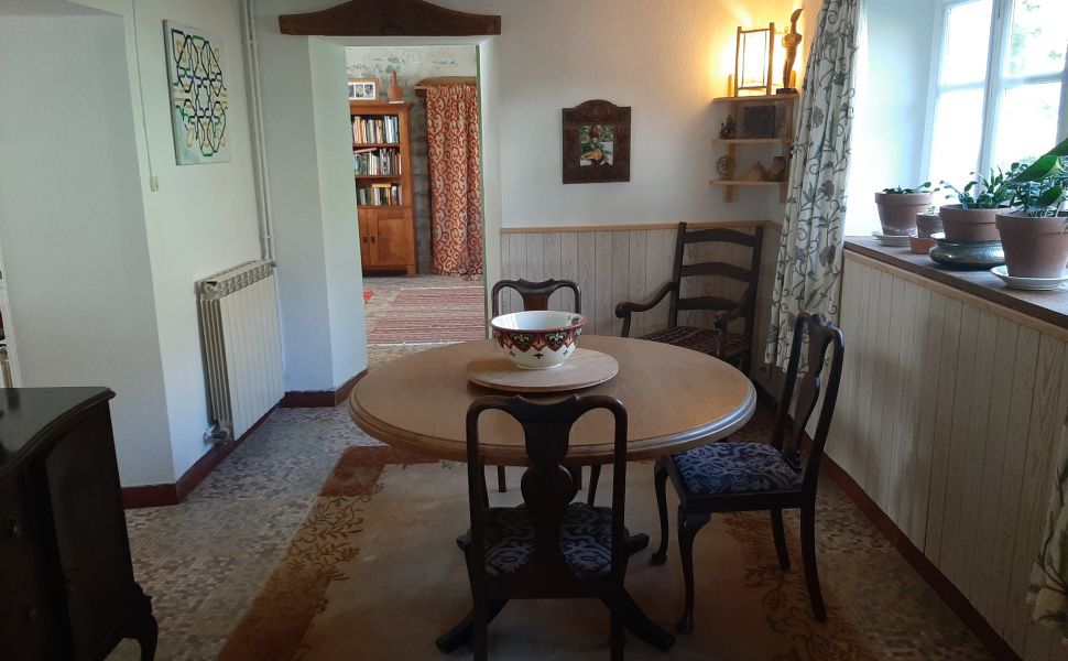 Ancienne Auberge du XVIII eme siècle aux pieds des Pyrenées Atlantiques