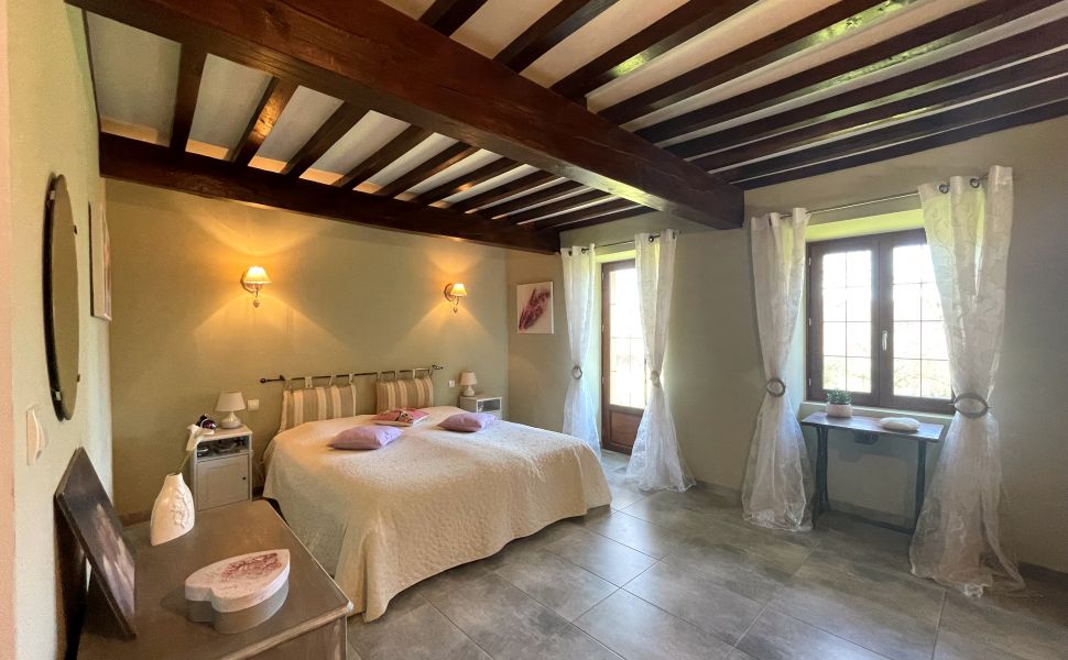 Rare & Unique Farmhouse from the 15C with Guest Annex