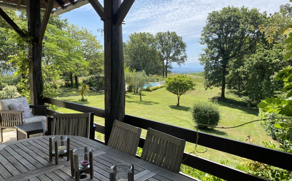 Charmante Néo-Béarnaise avec Environnement préservé, Vue sur les Pyrénées & Piscine