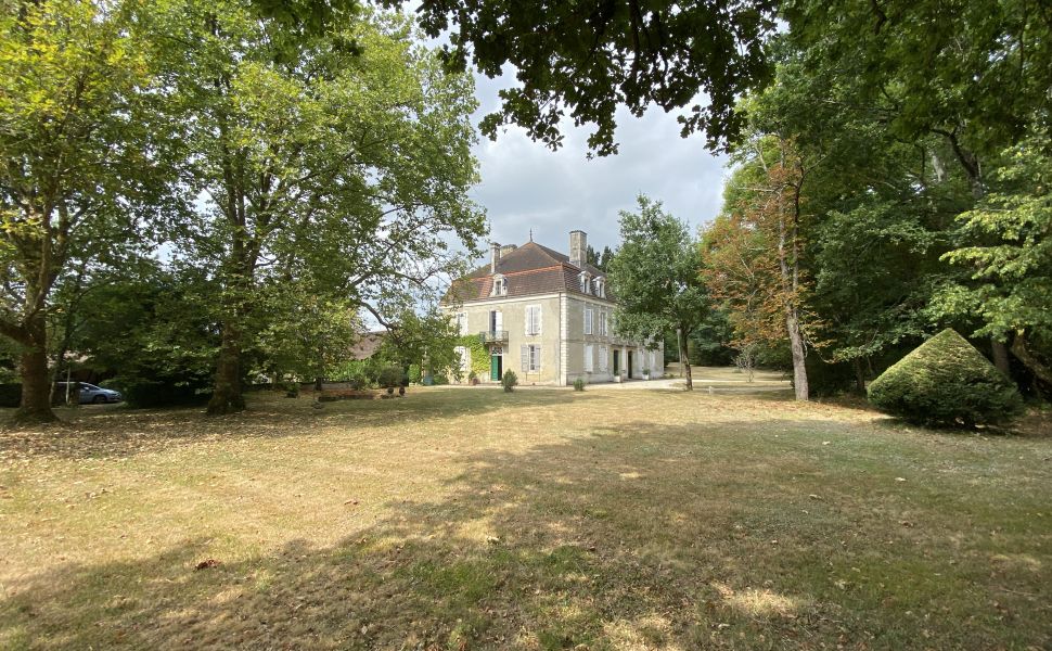 Gracious Napleon III Chateau, packed with original features, on approx 11.5HA