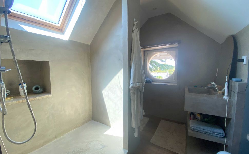 Delightful Turn Key Property, Heart of Saint Sever, Generous Gardens, Just 1hr to Ocean