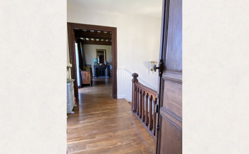A Substantial Country Residence with a Commanding Hilltop Position, Pyrenean Views & 9.4HA 