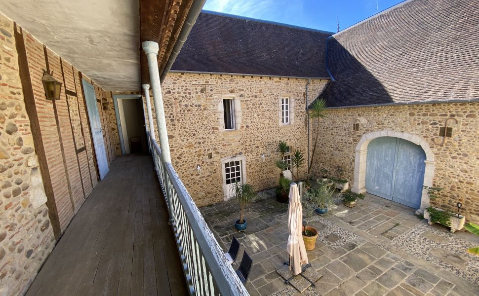 A Substantial Country Residence with a Commanding Hilltop Position, Pyrenean Views & 9.4HA 