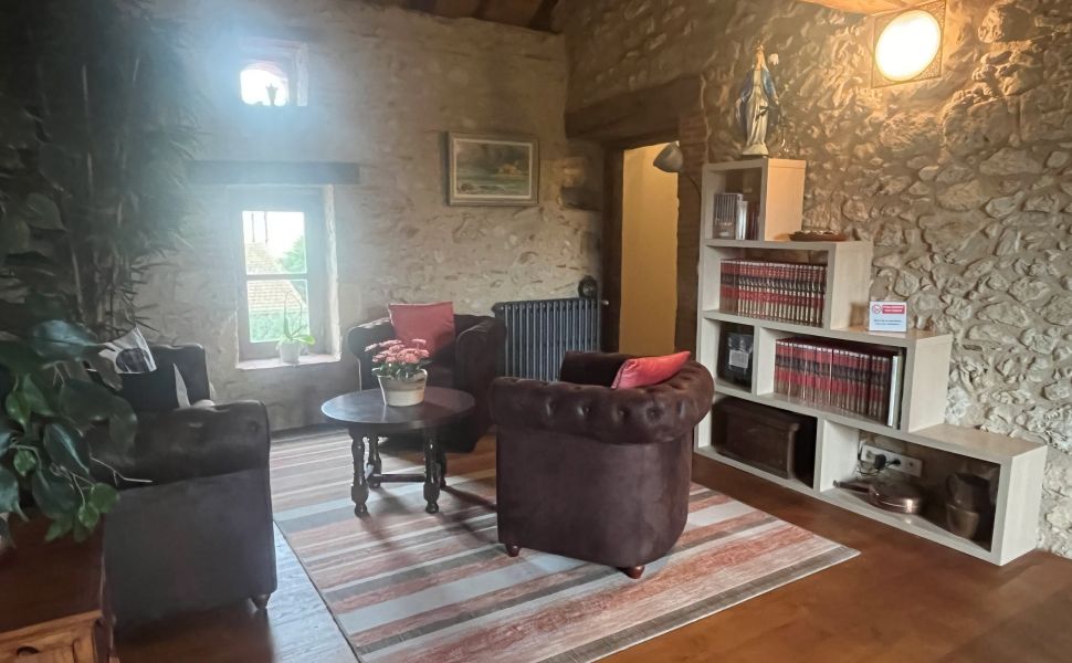 Remarkable 14thC Chateau with Templar Origins, 1.5HA, High End Professional Renovation