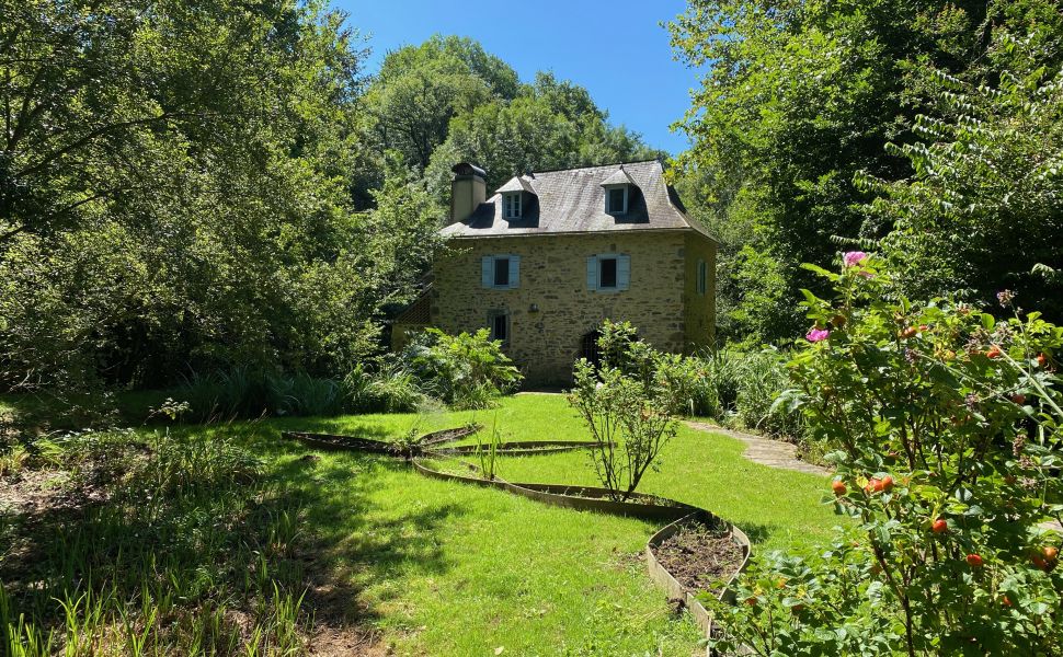 A Charming Water Mill & Guest Cottage, set in Idyllic Private Grounds
