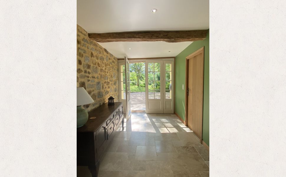Magnificent 18C Ensemble Bearnaise With Pool, Terrasse And Majestic Mountain Views In 3.2 Hectares