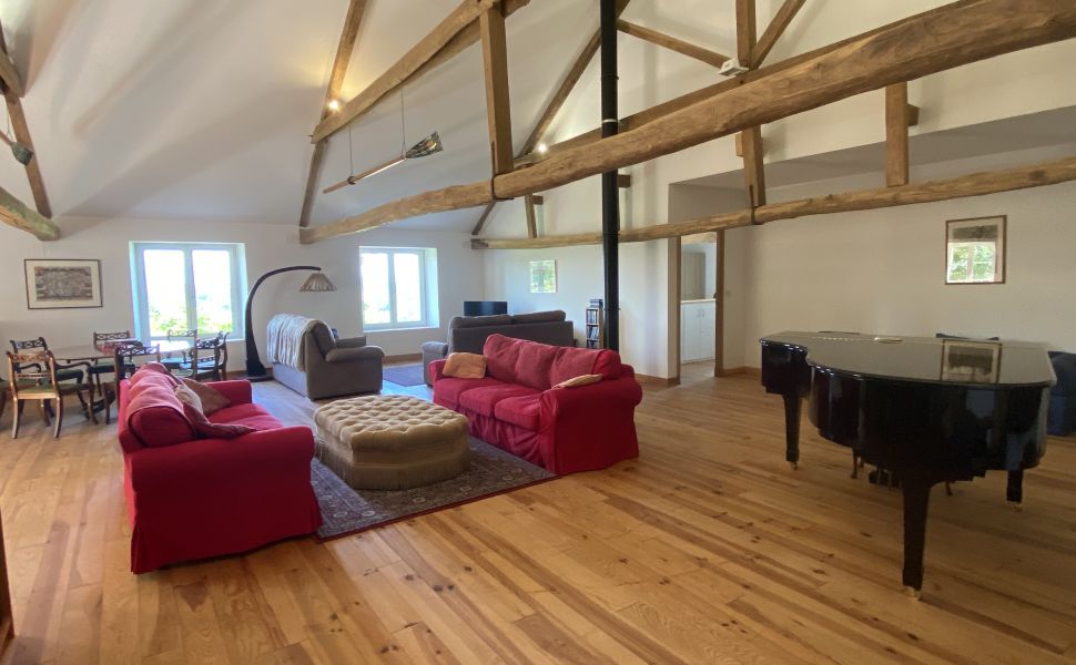 Magnificent 18C Ensemble Bearnaise With Pool, Terrasse And Majestic Mountain Views In 3.2 Hectares