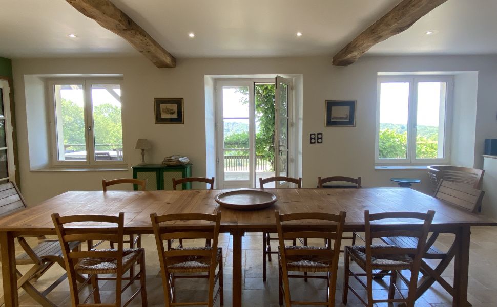 Magnificent 18C Ensemble Bearnaise With Pool, Terrasse And Majestic Mountain Views In 3.2 Hectares