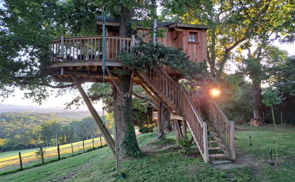 Splendide et unique maison de campagne avec une vue exceptionnelle sur les montagnes Pyrénées !!