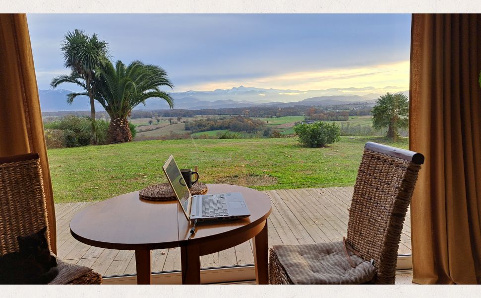 A Splendid & Unique Country Home with Exceptional Pyrenean Mountain Views!!