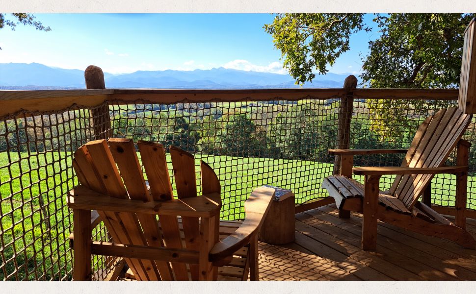 A Splendid & Unique Country Home with Exceptional Pyrenean Mountain Views!!
