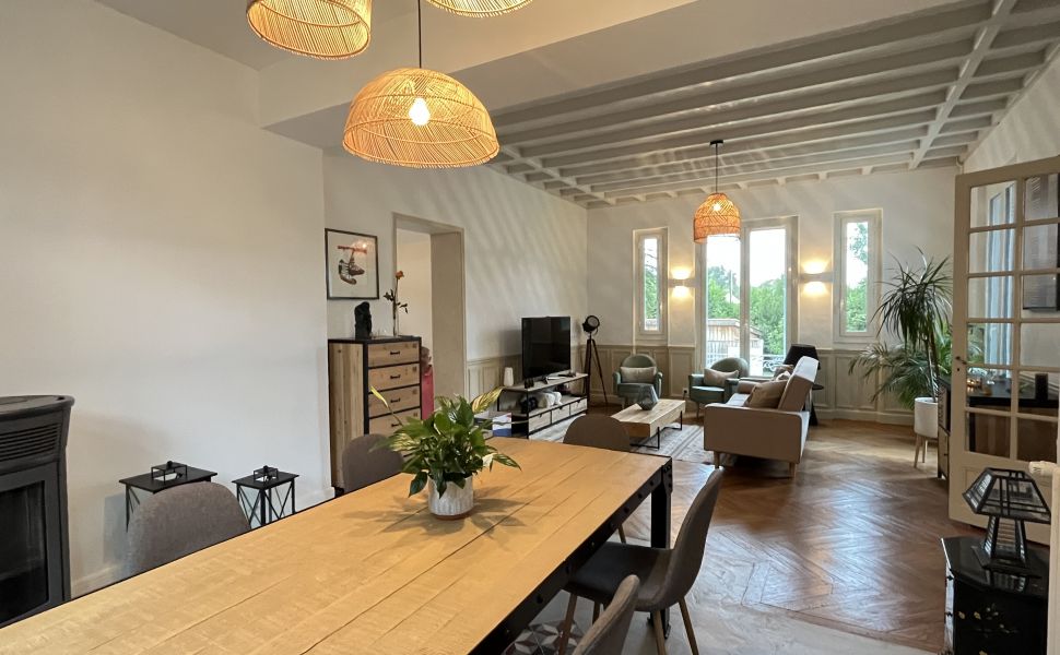 Desirable Turn Key Property, Heart of Saint Sever, Generous Gardens, Just 1hr to Ocean