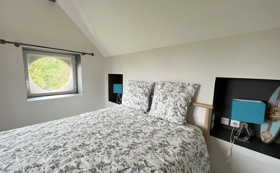 Desirable Turn Key Property, Heart of Saint Sever, Generous Gardens, Just 1hr to Ocean