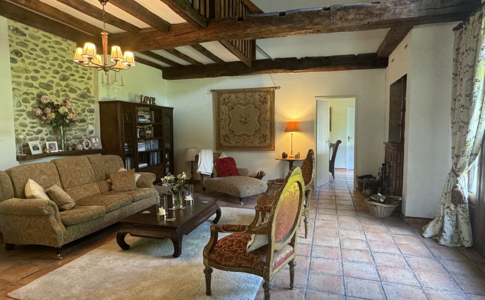 Adorable Bergerie de Campagne avec Piscine et vue Montagne