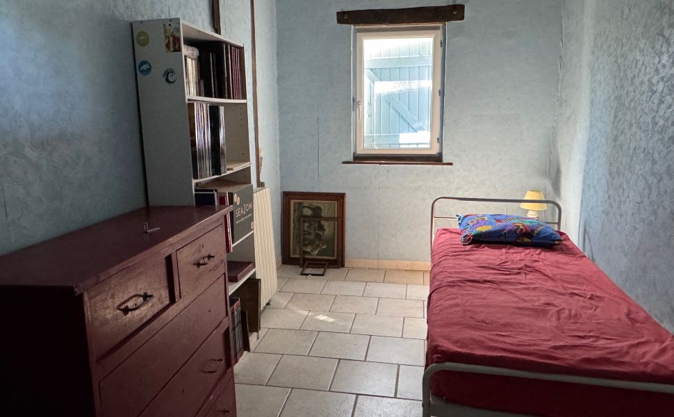 Propriété du XVIIIème Avec 2 Gîtes Indépendants Sur un Terrain Privé de 8 000m2