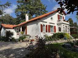 An Impeccably Presented Basque Style Villa In Popular Bastide Town Of Navarrenx