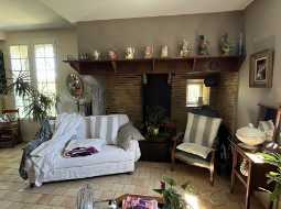 Charming & Thoughtfully Renovated 3 bedroom Béarnaise Farmhouse with Large Barn