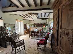 Charming & Thoughtfully Renovated 3 bedroom Béarnaise Farmhouse with Large Barn
