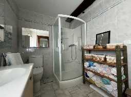 Charming & Thoughtfully Renovated 3 bedroom Béarnaise Farmhouse with Large Barn