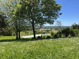 Vaste Demeure de Village du XVIII avec 9 Chambres, Piscine au Sel & Vue Pyrénées
