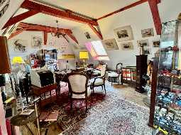 Rare, propriété authentique du XIVe siècle avec jardin et vues Pyrénées