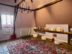 Demeure de Village de Caractère avec accès direct à la Rivière