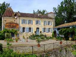 An Authentic 17C Chateau with Guest Cottage & Barns