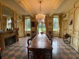 An Imposing 18C Chateau with Elegant Period Features, 1.3 HA, Re-roofed 2021!