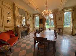 An Imposing 18C Chateau with Elegant Period Features, 1.3 HA, Re-roofed 2021!