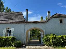 An Attractive Béarnaise House with Guest Annex & 3.6HA of Land