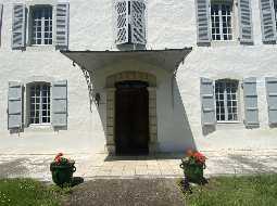 A Historic Maison de Maitre just 45 minutes to Coast  with Excellent B&B Potential
