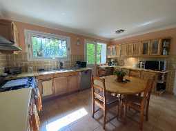 Bearnaise Hilltop Property in an Acre of Private Gardens with Swimming Pool and Mountain Views