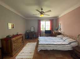 Bearnaise Hilltop Property in an Acre of Private Gardens with Swimming Pool and Mountain Views